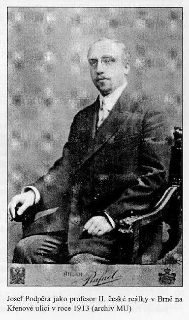 Josef Podpěra jako profesor II. české reálky v Brně na Křenové ulici v roce 1913