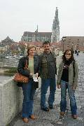 Regensburg stone-bridge across the Danube: Olga Rotreklová, Petr Bureš, Ivana Hralová